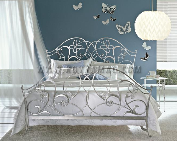 Кованая кровать Бабочки 160